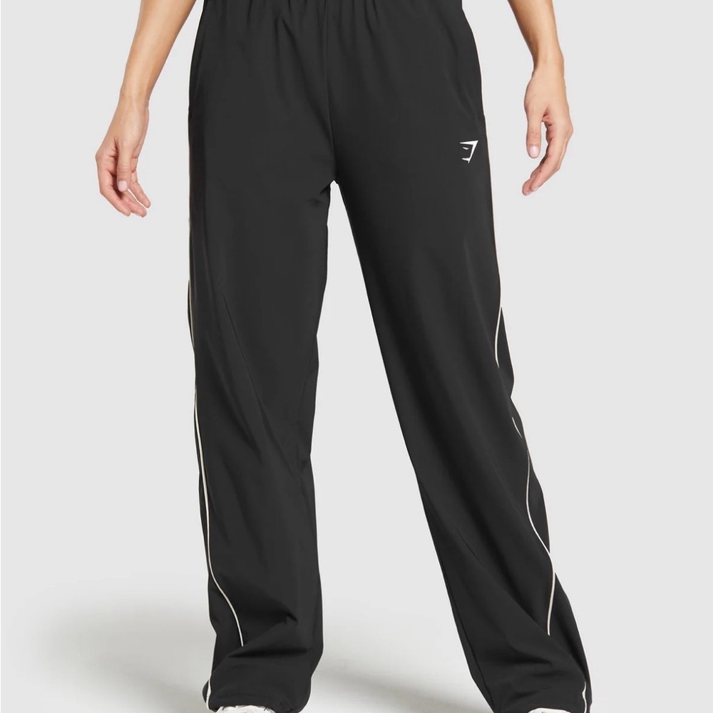 Gymshark Women's Woven Pants